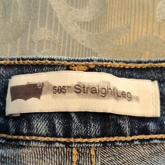 Levi's 505 straight leg blue jeans, VG used condition, size 16S W33 L30 - Picture 4 of 5